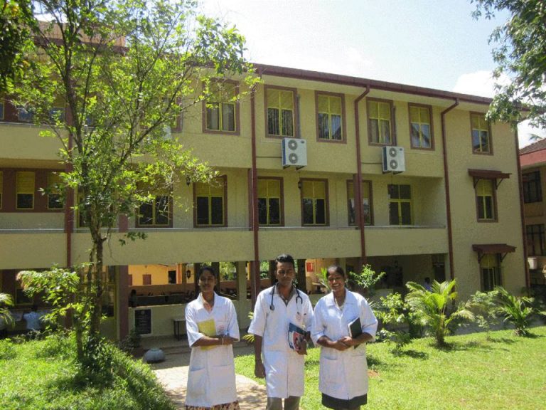 Bachelor of Ayurvedic Medicine and Surgery (BAMS) පසර නීරෝගා